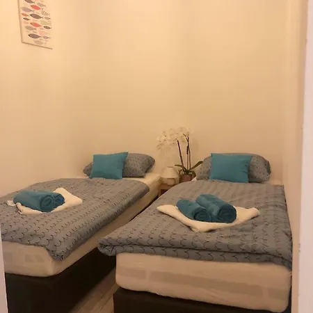 Summer Industry Apartment *